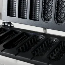 Popular Snack Maker Home Use and Commercial Crisp Machine with Six Parts