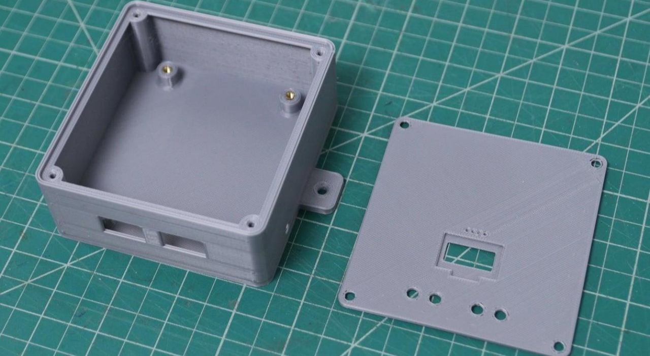 Componentes de monitoreo y protección Monitoring and Protection Components