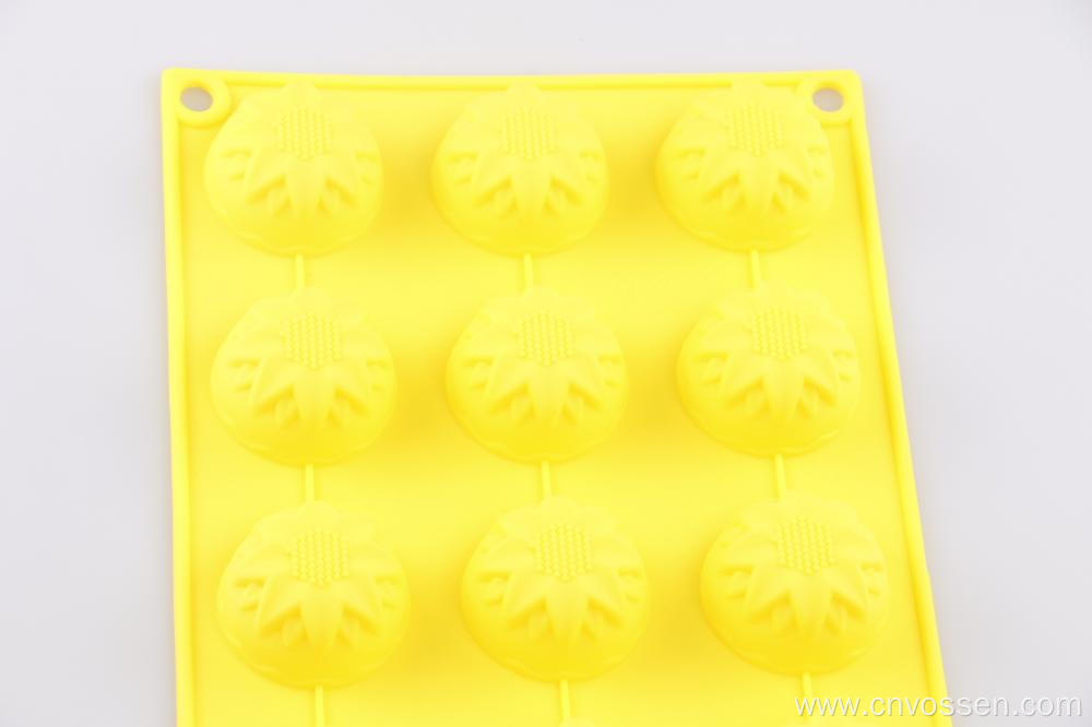 15-cavity Different Shapes Silicone Flower Baking Mold