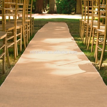 burlap wedding aisle runner