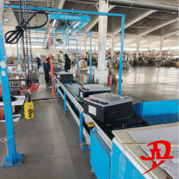 Efficient Upper and Lower Channel Battery Assembly System