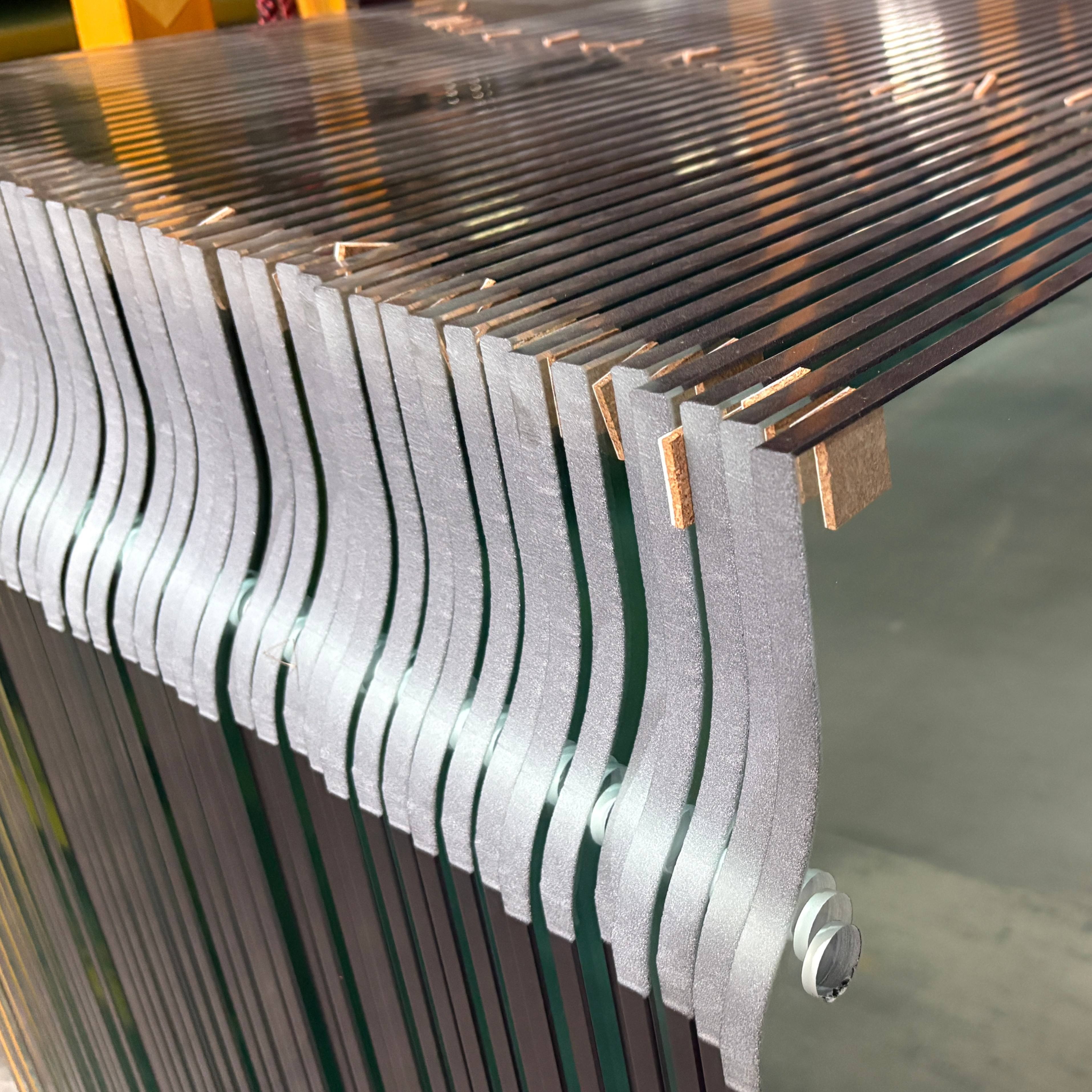 Safety Tempered Glass Custom Shapes and Sizes OEM ODM Service3