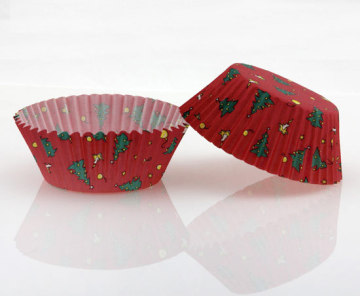 The Christmas tree design baking cup