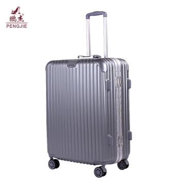 Large capacity long distance travel hard luggage