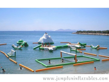 2017 infatable water float park adults amusement park inflatables games