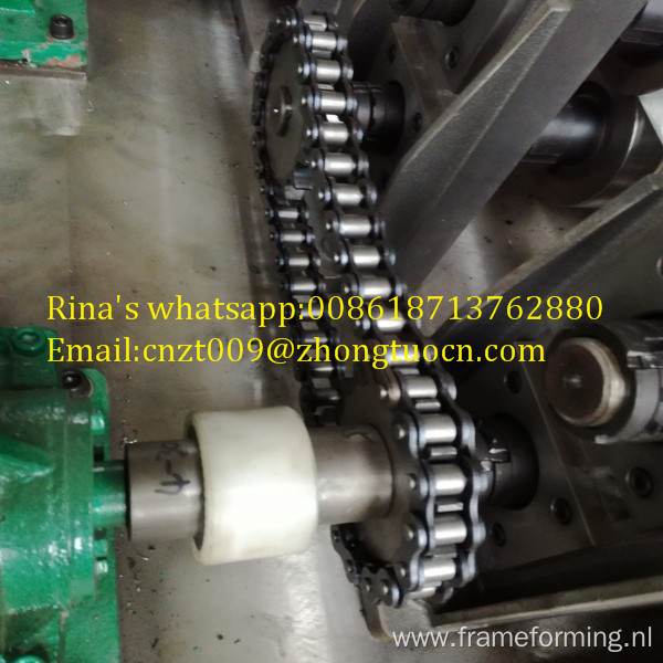 Galvanized Steel roller shutter door machine with punching holes device