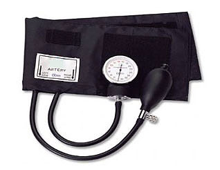Aneroid sphygmomanometer standard