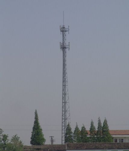 Torre de acero de comunicación comunicativa de microondas para teléfono celular