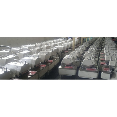 3 Thread Overlock Sewing Machine