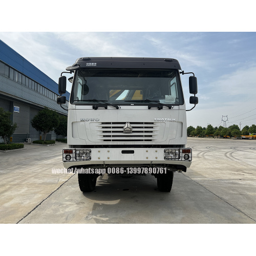 Sinotruck Howo 4x4 Truck монтирован XCMG 12T Crane