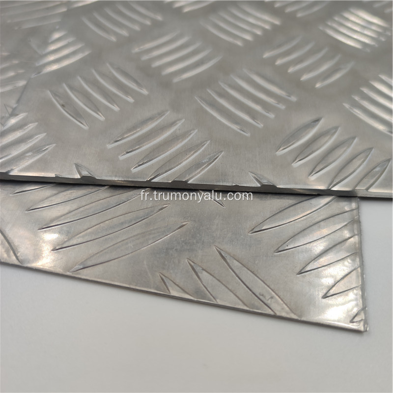 Feuille d&#39;aluminium cinq étoiles en relief