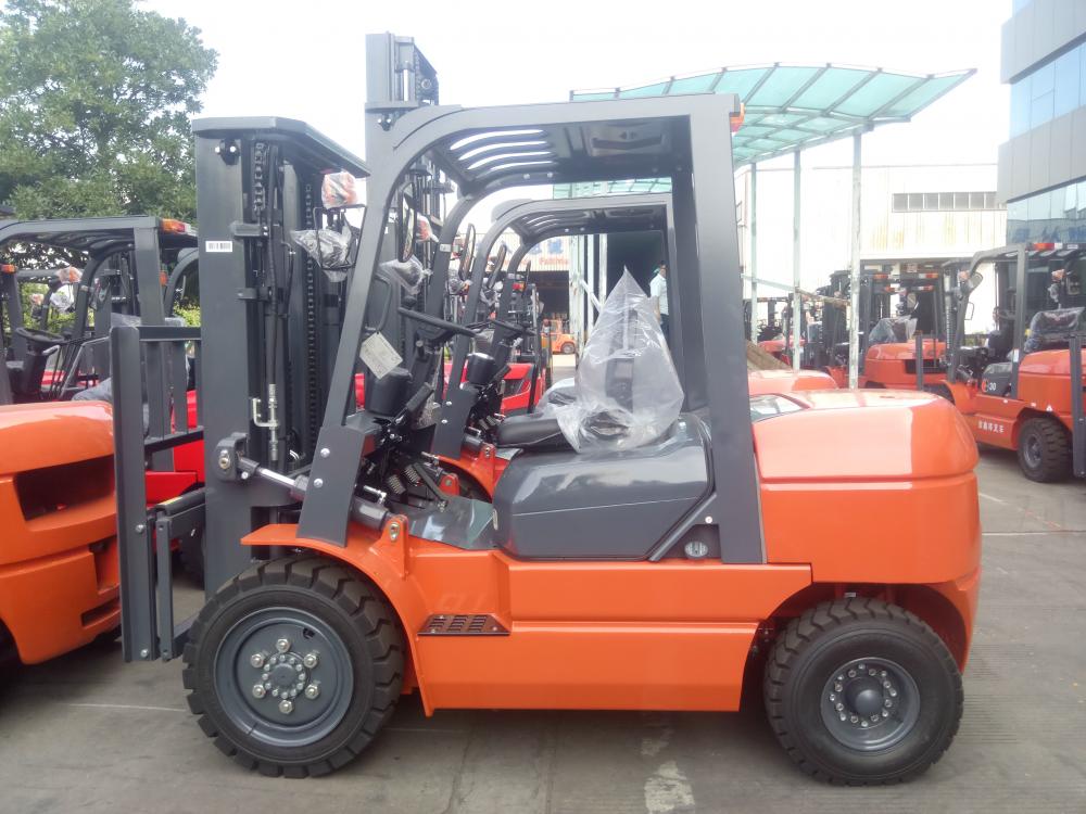 Counterbalanced Forklift Truck