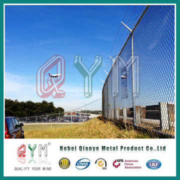 Airport Barb Wire Fence / Coated PVC Galvanized Chain Link Fence