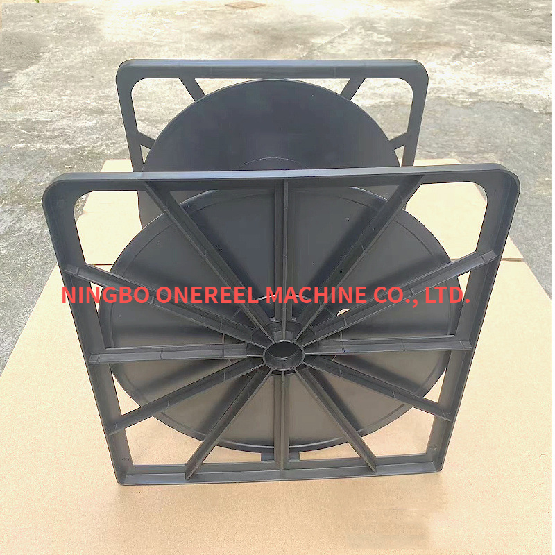 Plastic Reel with Frame (2) Plastic Reel with Frame (2)
