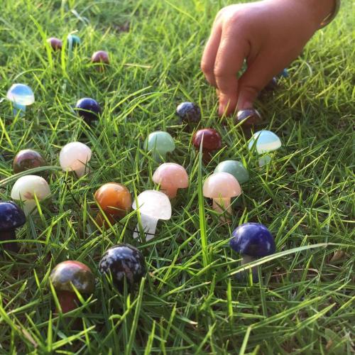 35MM 7 Chakra Stone Mushroom for Home Balancing Meditation Decor Healing Crystal Mushrooms Sculpture Polished Decorations