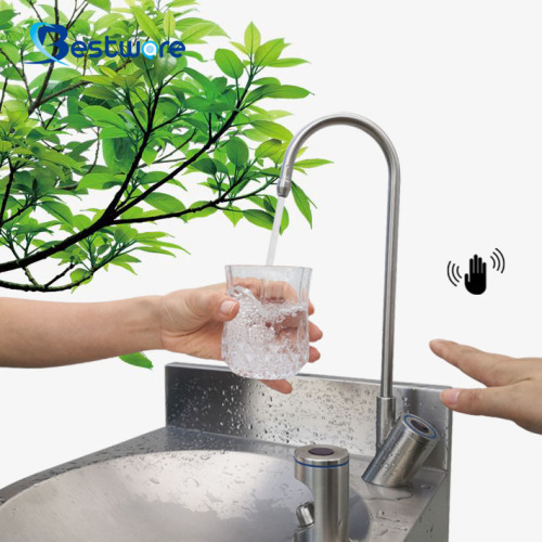 Robinet d'eau potable automatique