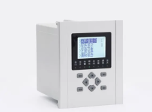 Microcomputer comprehensive protection device