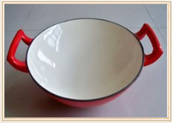 Enamel red wok