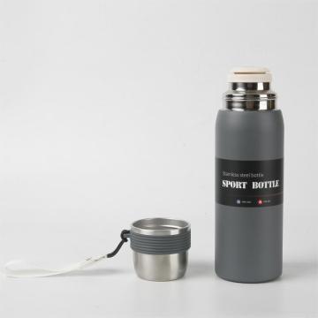 600ml SS Vacuum Large Capacity Insulation Sports Bottle