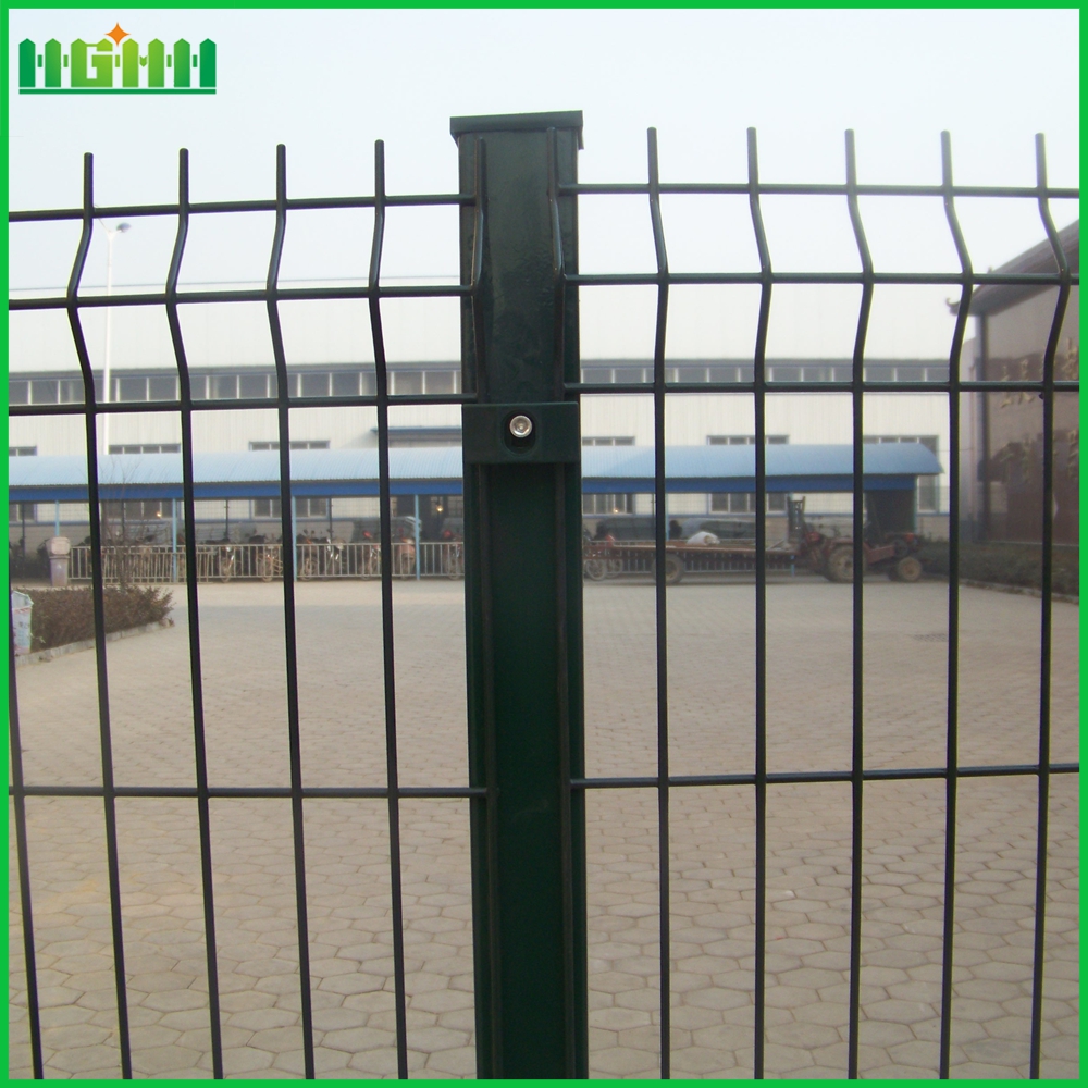 PVC Coated Metal Welded 3D Wire Mesh Fence