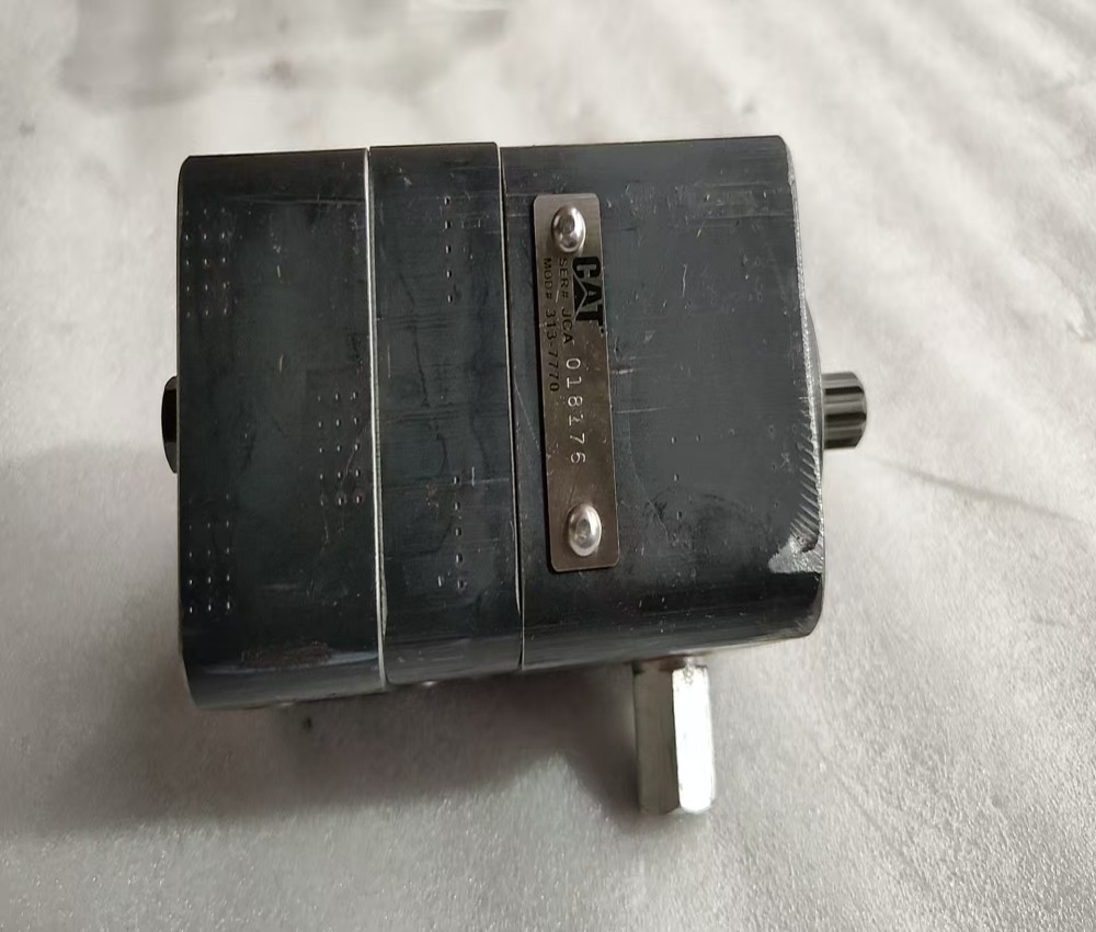 313-7770 PUMP GP-FUEL D11R 854G 992G 313-7770 PUMP GP-FUEL D11R 854G 992G