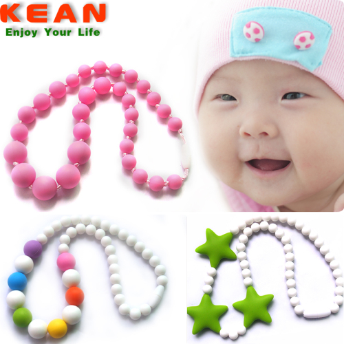 Wholesale baby initial necklace silicone vampire teeth necklace teething rabbit necklace for kids