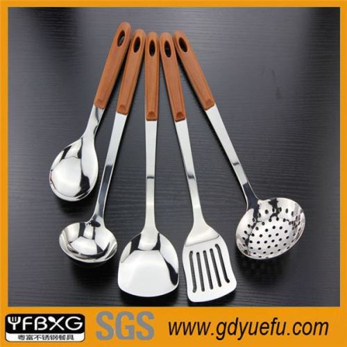 China professional kitchen utensil set spatula silicone