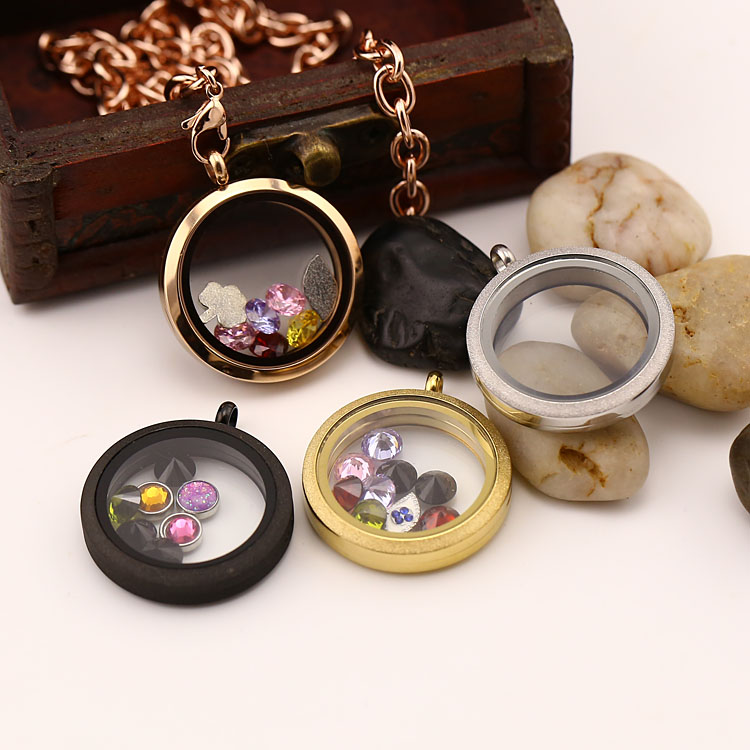 Classic Charms Locket