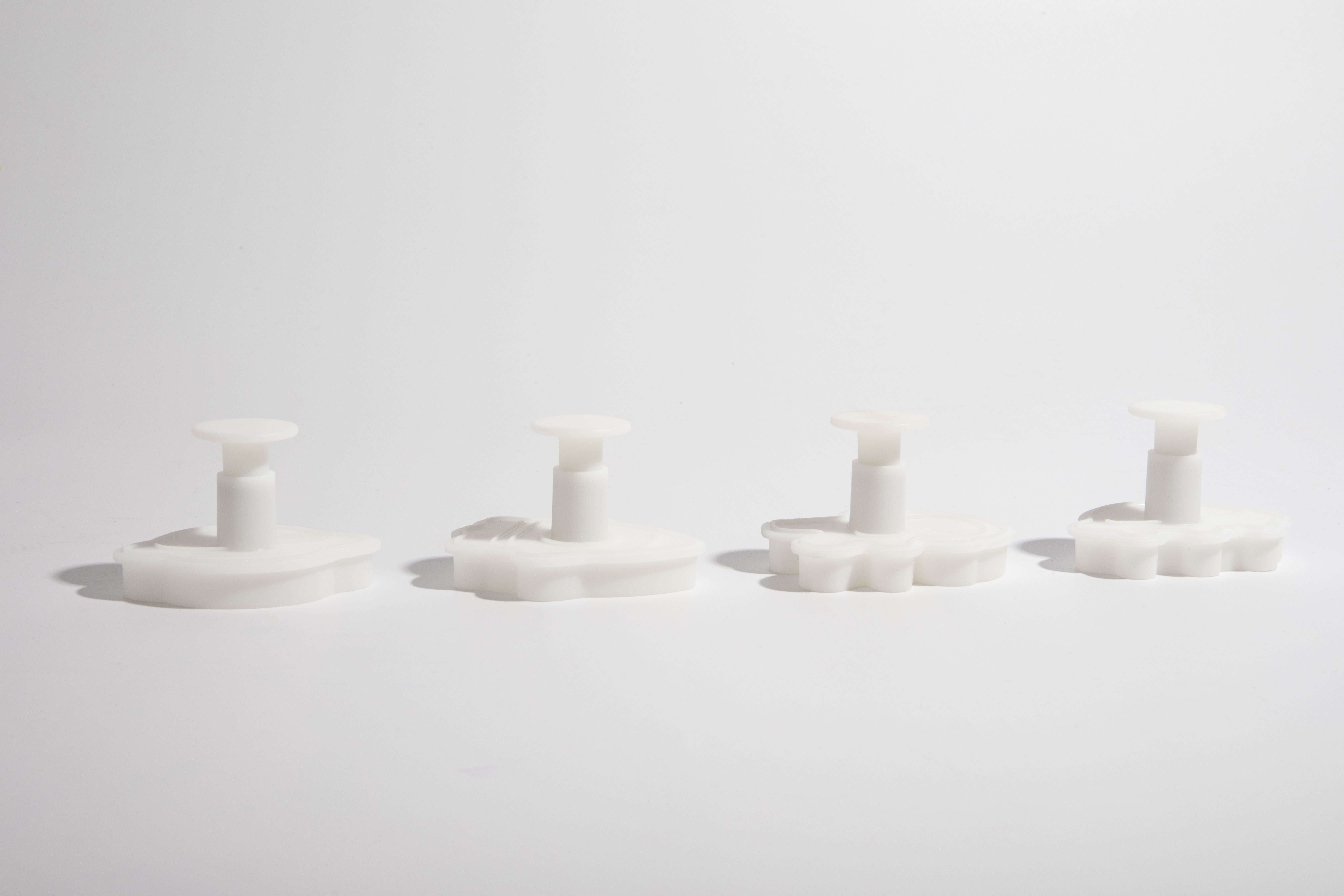 默认名称 default name