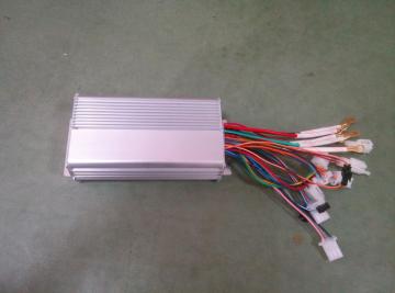 drive axle motor controller for electric vehicle