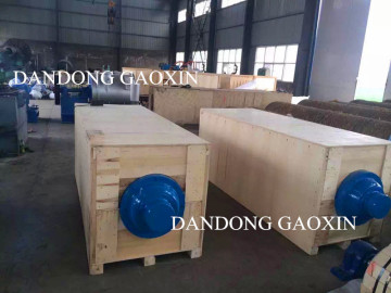 Cast Iron Press Roll