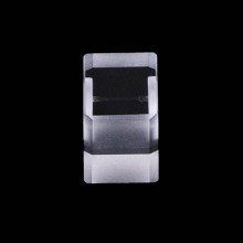 Fused black and white quartz flow cells