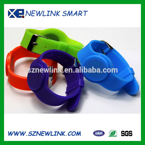 Quality 13.56mhz RFID bracelet event tickets rfid silicon wristband