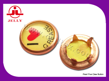 Pearl Five Claw Button