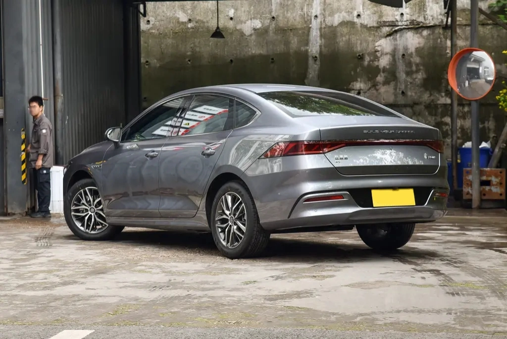 Byd Qin Plus EV Electric Cheap High Speed Long Range New Energy Battery EV Electrical Electric Car