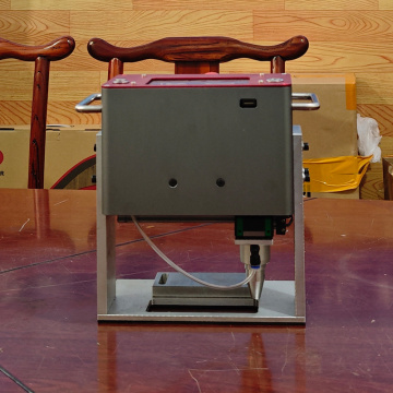 Handheld pneumatic flange valve marking machine