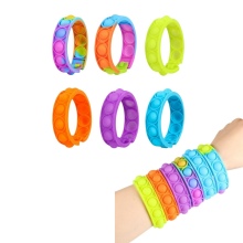 Customizable Promotional Pop Wristbands: An Innovative Fidget Toy Bracelet for Stress Relief