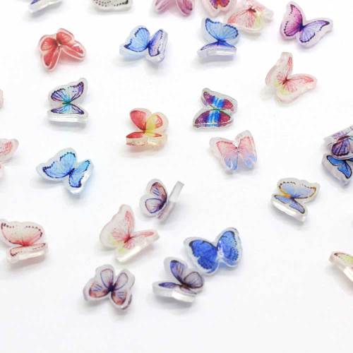 Hot Fashion 100Pcs / Tasche Harz Nagel Schmetterling 3D Maniküre Kunst Aufkleber Schmetterling Charme 8MM 3D Harz Schmetterling Nail Art Dekorationen