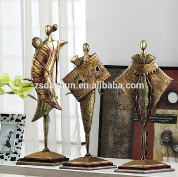 new products home interiors decor wholesale china brass figurines