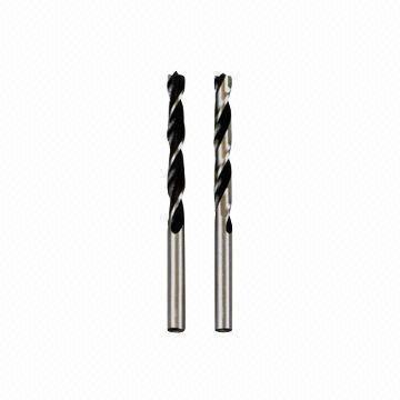 Three point drill bit for wood