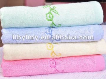 100% of bamboo fiber two sides embroidery sports face towel