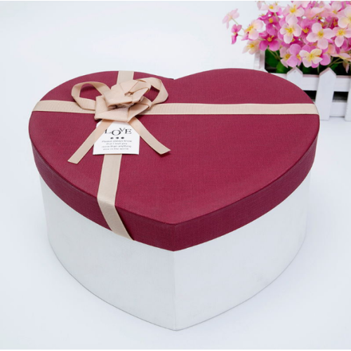 Kwiat biżuterii luksusowy sercu czekoladowe pudełko