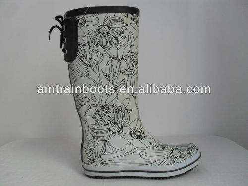 Waterproof hunting boots