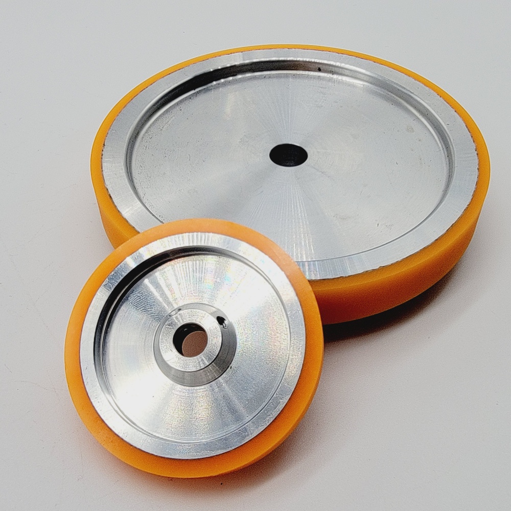 chain driven roller conveyor