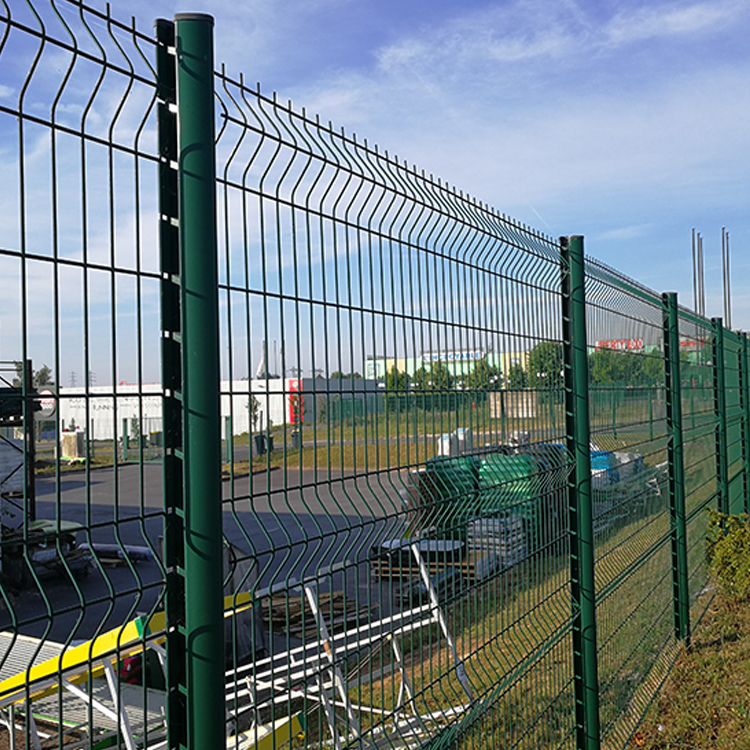 Galvanized Triangle Welded Wire Fence for Home Garden