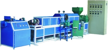 plastic foaming extrusion unit