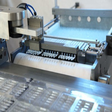 Auto vial blister packing machine