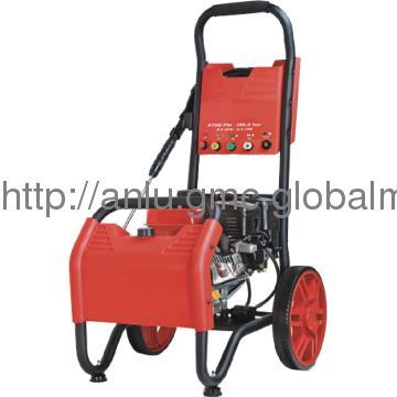 2900-PSI 2.45-GPM Gas Pressure Washer