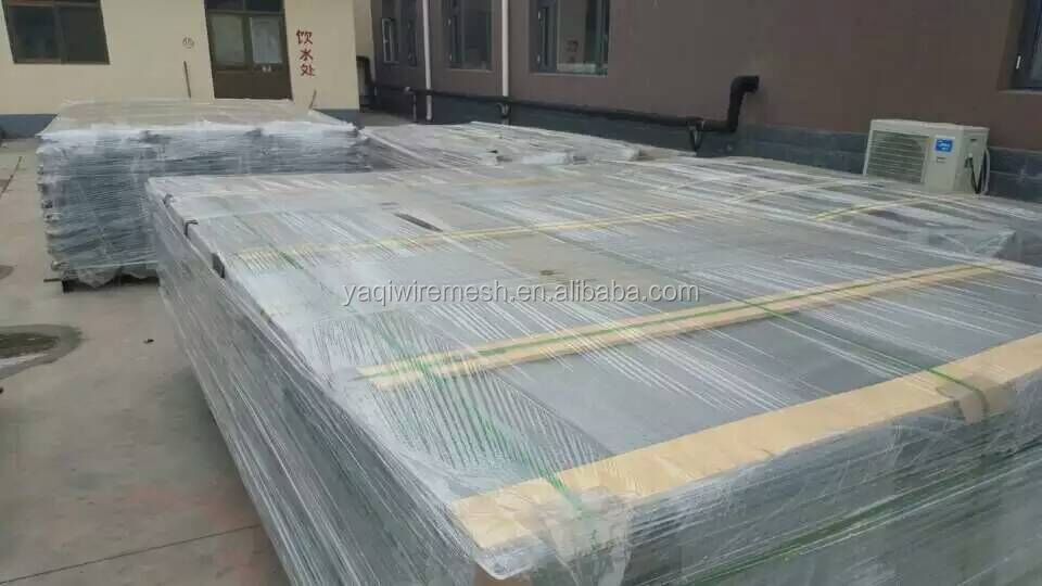 76.2mm*12.7mm anti-climb galvanized/pvc coated welded mesh fence used in army