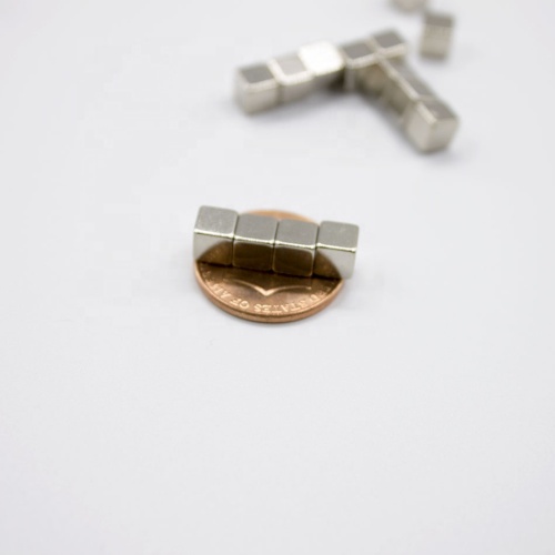 N38 mini square super strong NdFeB magnet